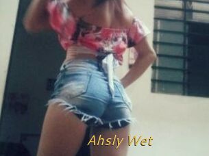 Ahsly_Wet