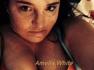 Amelia_White