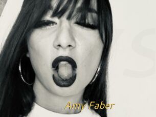 Amy_Faber
