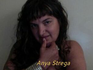 Anya_Strega