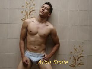 Aron_Smile
