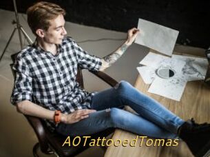 A0TattooedTomas