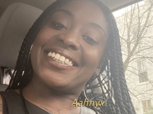 Aahnyx