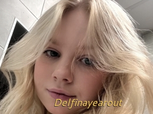 Delfinayearout