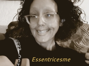 Essentricesme