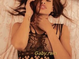 Gaby_rain
