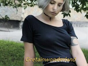 Greta_in_wonderland