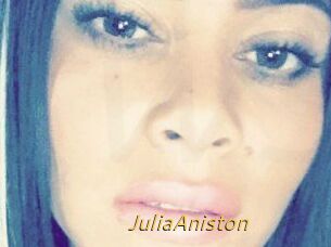 Julia_Aniston