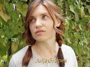 JuljaGrapes