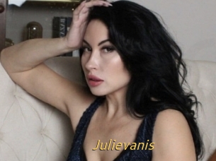 Julievanis