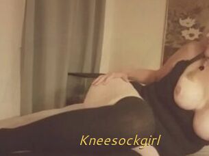 Kneesockgirl