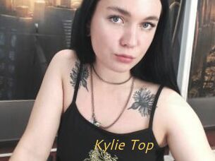 Kylie_Top