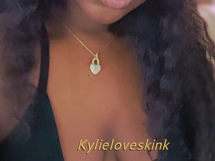 Kylieloveskink