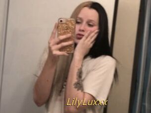 LilyLuxxx