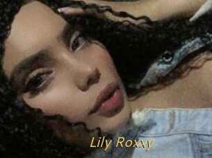 Lily_Roxxy
