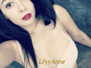 LilyyAnne
