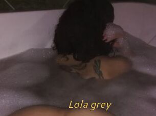 Lola_grey