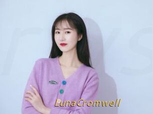 LunaCromwell