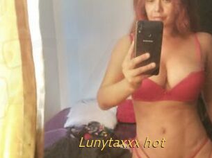 Lunytaxxx_hot