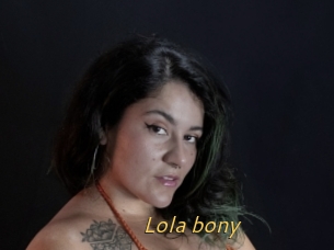 Lola_bony