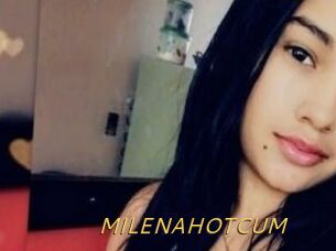 MILENAHOTCUM