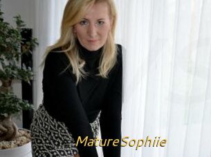 MatureSophiie