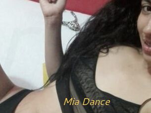 Mia_Dance