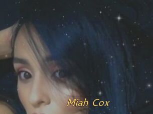 Miah_Cox