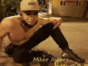 Mikee_Jonnes