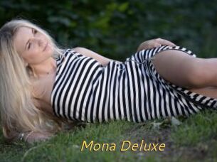 Mona_Deluxe_