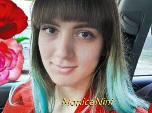 MonicaNini