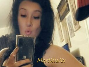 MorticiaXx