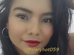 Melanyhot059