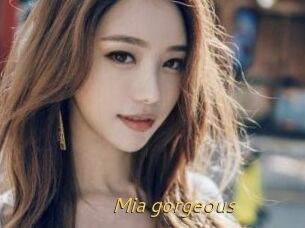 Mia_gorgeous