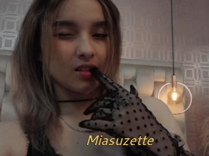 Miasuzette