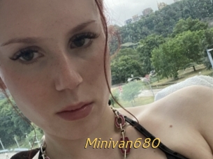 Minivan680