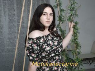 Monikanectarine
