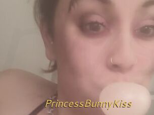 PrincessBunnyKiss