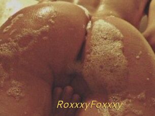RoxxxyFoxxxy
