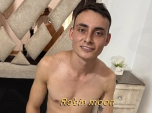 Robin_moon