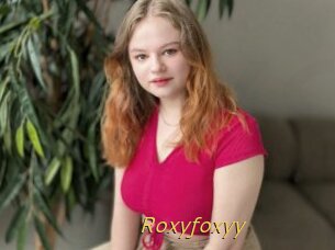 Roxyfoxyy