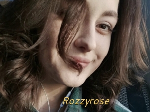 Rozzyrose