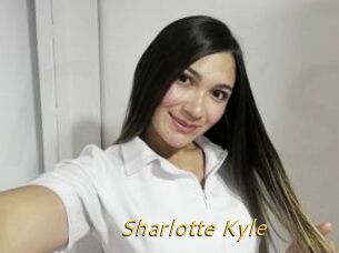 Sharlotte_Kyle