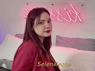 Selenaleone