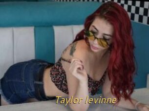 Taylor_levinne