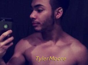 Tyler_Moore