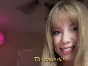 The_blondiee