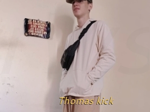 Thomas_kick