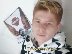 Tyler_davis_xx