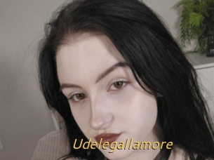 Udelegallamore